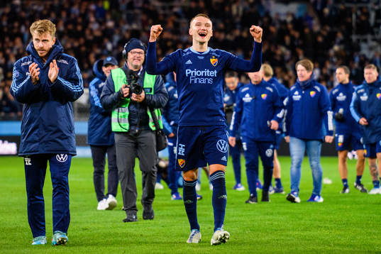 Djurgårdens Piotr Johansson jublar
