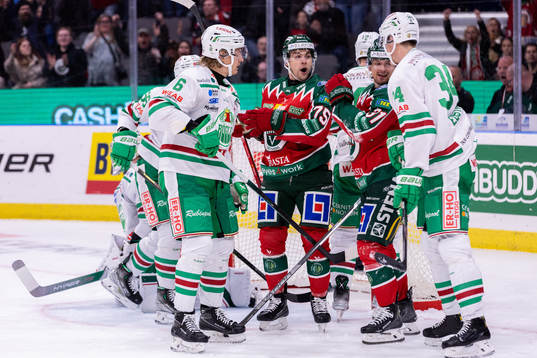 Frölundas Radan Lenc jublar