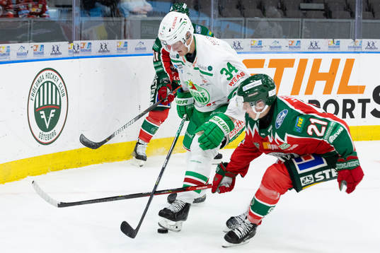 Rögles Adam Edström och Frölundas Jere Innala