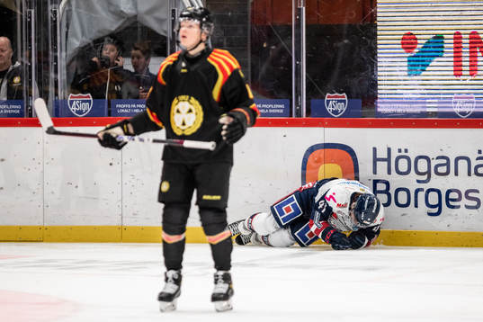 Linköpings Broc Little har ont
