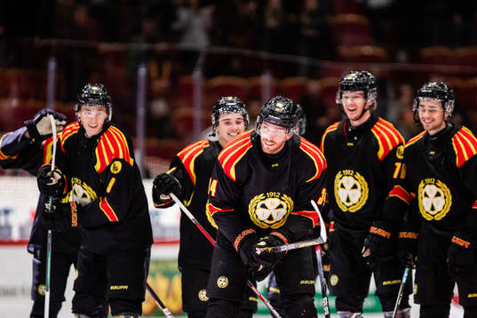 Brynäs Oscar Eklind jublar