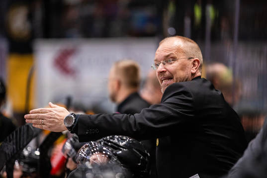 Brynäs assisterande tränare Kalle Kaskinen