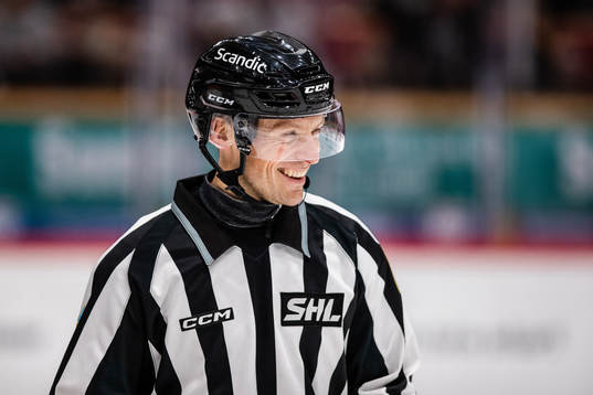 Linjedomare Örjan Åhlén