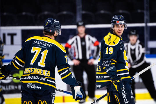 Södertäljes Renars Krastenbergs och Cole Cassels