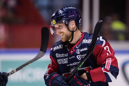 Linköpings Linus Hultström jublar