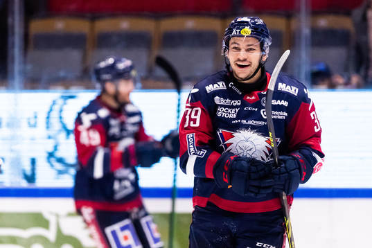 Linköpings Ty Rattie jublar