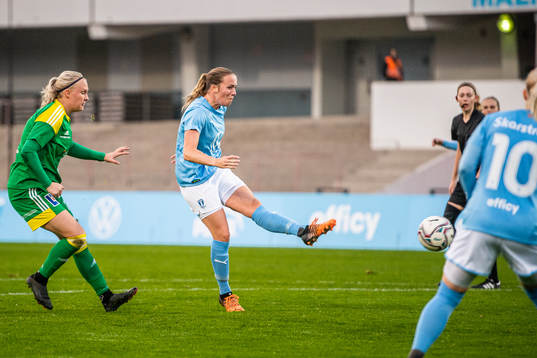 Malmö FFs Beatrice Närhi gör 4-0