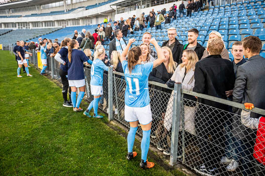 Malmö FFs Lovisa Wifvesson jublar