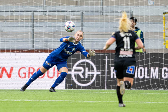 Växjös målvakt Louise Högrell Ledbetter