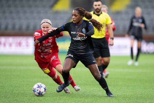 Bergdalens Lova Sternfeldt och Växjös Evelyn Ijeh