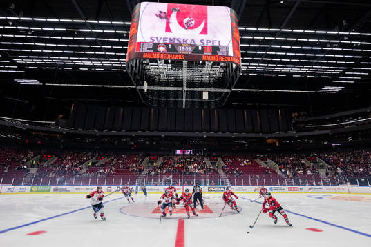 Glest på läktarna i Malmö Arena
