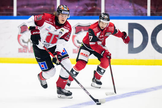 Örebros Milton Oscarson och Malmö Redhawks Pathrik