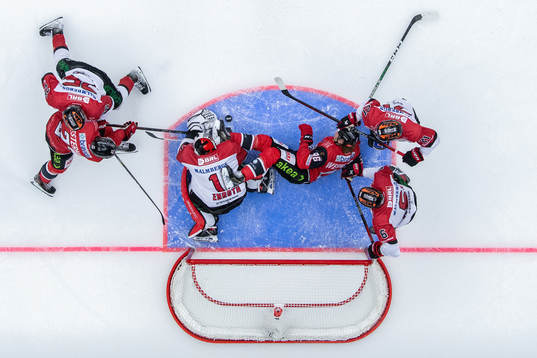 Malmö Redhawks Lukas Wernblom och Pathrik Westerholm oroar