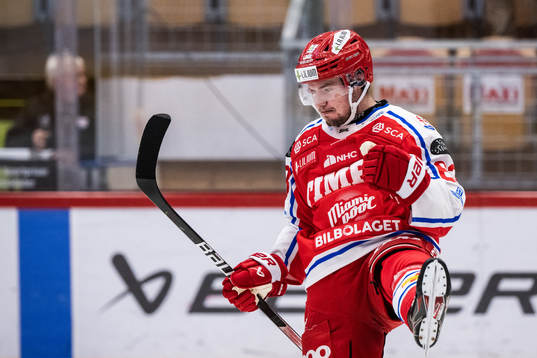 Timrås Elmeri Eronen jublar
