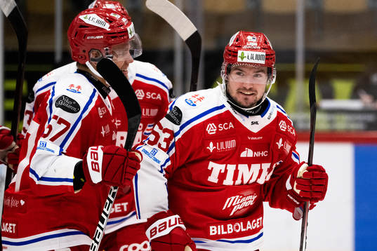 Timrås Elmeri Eronen jublar