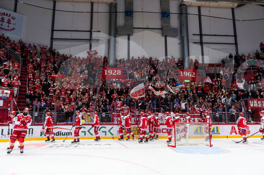 Timrå jublar mot publiken