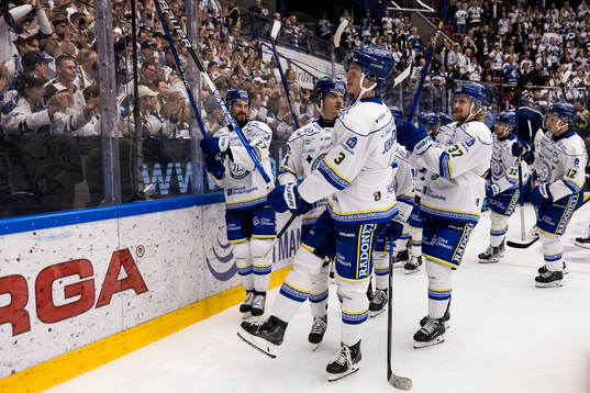 Leksands spelarna jublar