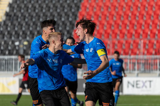 Halmstads Vincent Johansson jublar