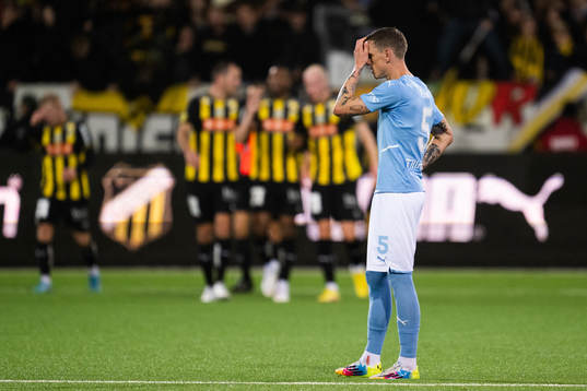 Malmö FFs Søren Rieks deppar