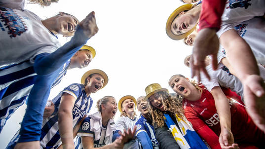 IFK Göteborgs lag jublar