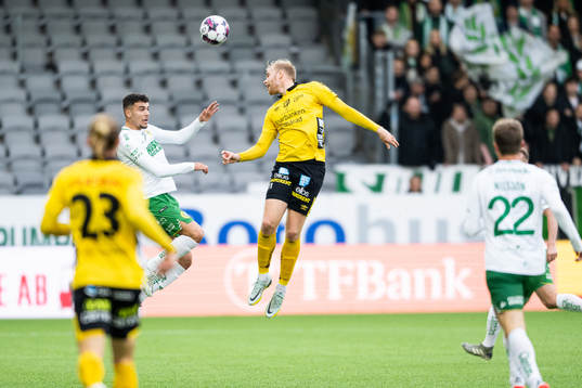 Hammarbys Edvin Kurtulus och Elfsborgs Sveinn Guðjohnsen