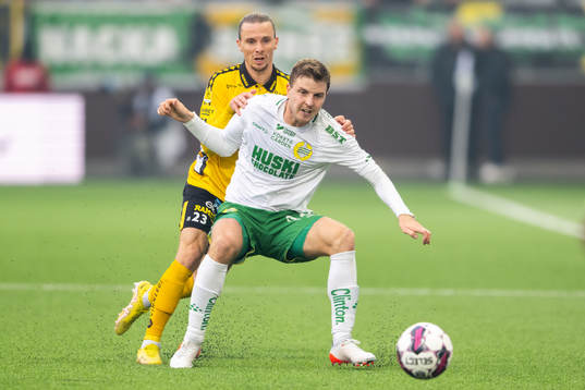 Elfsborgs Niklas Hult och Hammarbys Joel Nilsson