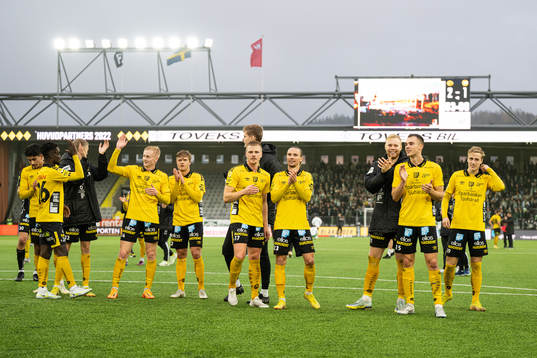 Elfsborgs spelare jublar