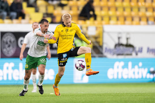 Hammarbys Loret Sadiku och Elfsborgs Oscar Aga