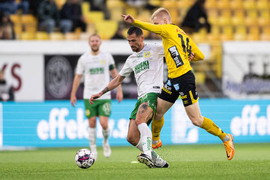 Hammarbys Loret Sadiku och Elfsborgs Oscar Aga