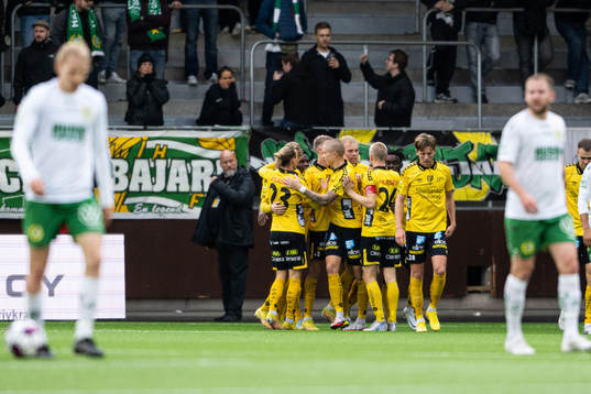Elfsborgs spelare jublar