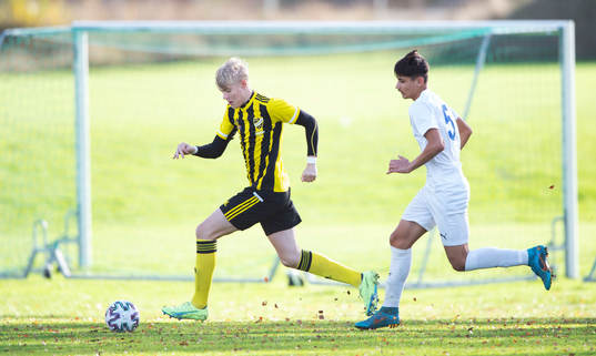 IFK Hässleholms Linus Roslund i juniormatchen, kval, U19,