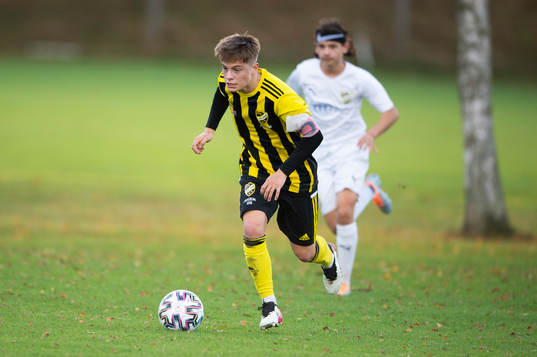 IFK Hässleholms Jussi Tikkanen i juniormatchen, kval, U19,