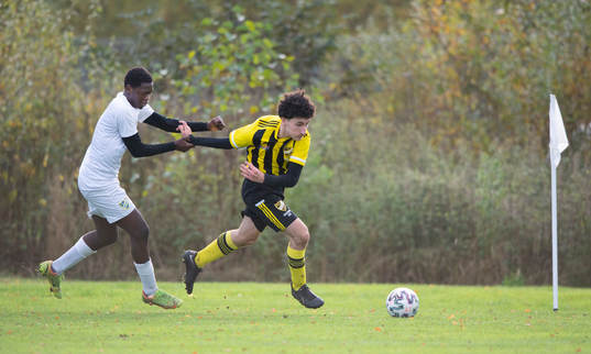 i juniormatchen, kval, U19, mellan IFK Hässleholm och IFK