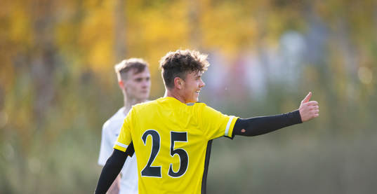 IFK Hässleholms Max Nilsson i juniormatchen, kval, U19,