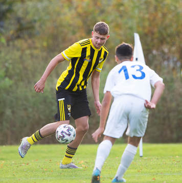 i juniormatchen, kval, U19, mellan IFK Hässleholm och IFK