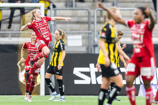 Piteås Hanna Andersson jublar