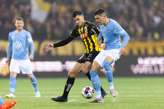 Häckens Alexander Jeremejeff och Malmö FFs Dennis