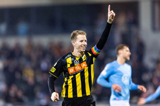Häckens Samuel Gustafson jublar
