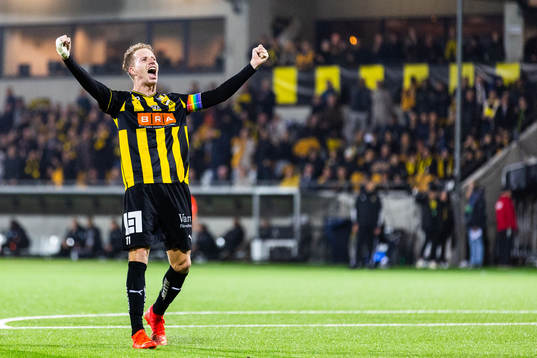 Häckens Samuel Gustafson jublar