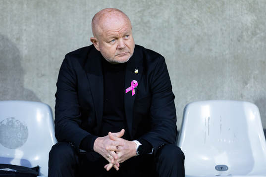 Häckens tränare Per-Mathias Høgmo innan fotbollsmatchen