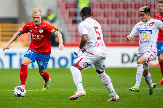 Helsingborgs Philip Rejnhold och Degerfors Diego Campos