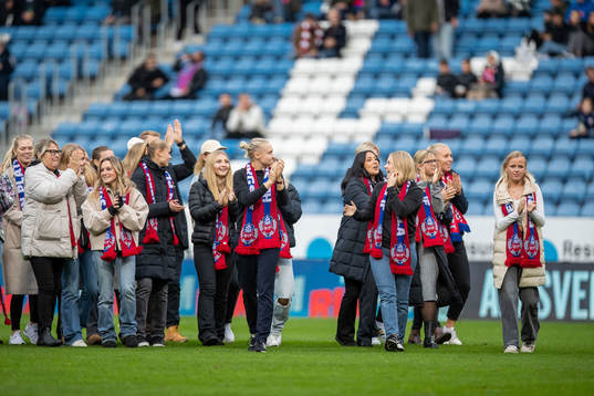 Helsingborgs damlag hyllas för sitt avancemang till