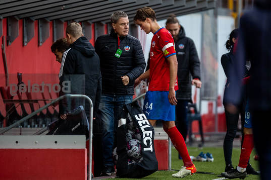 Helsingborgs Thomas Rogne deppar