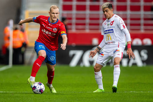 Helsingborgs Philip Rejnhold och Degerfors Diego Campos