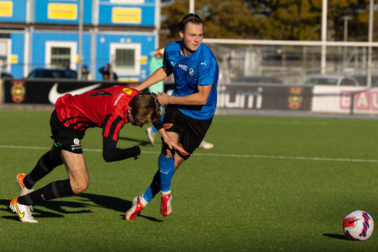 Halmstads Hjalmar Åberg och Brommapojkarnas Vincent Bodin