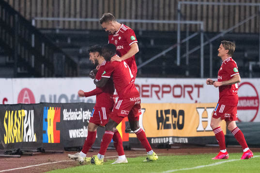 IFK Norrköpings Laorent Shabani jublar