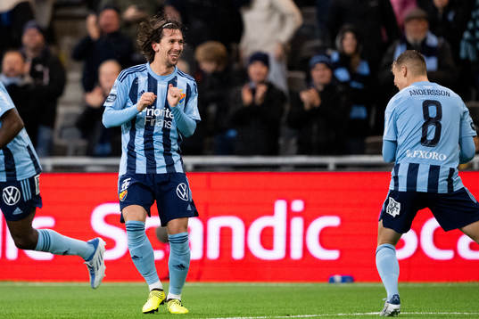 Djurgårdens Gustav Wikheim jublar