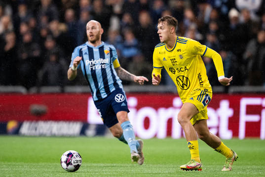 Djurgårdens Magnus Eriksson och GIF Sundsvalls Ludvig
