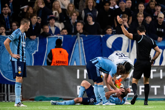 Djurgårdens Rasmus Schuller har ont
