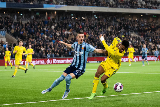 Djurgårdens Haris Radetinac och GIF Sundsvalls Gabriel